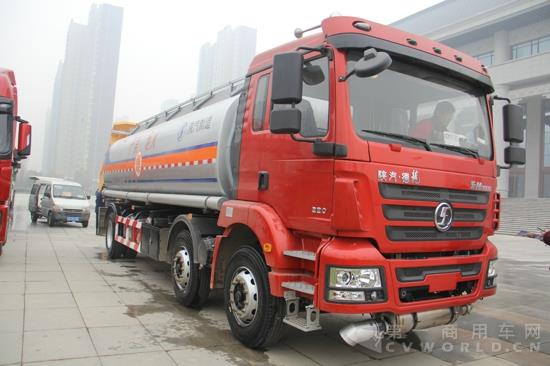 陜汽淮南專用車公司生產(chǎn)的危險品運輸車 (1).jpg