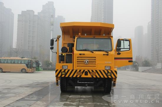 陜汽通力公司生產(chǎn)的寬體礦用車 (1).jpg