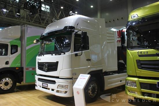 東風(fēng)CNG EQ4250GLN2 (2).jpg
