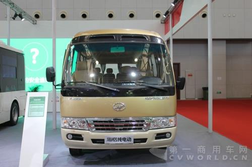 KLQ6702EV純電動公務客車 (1).jpg