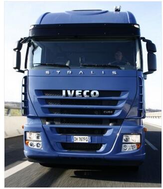 命名為Stralis XP 依維柯新車諜照爆出2.jpg