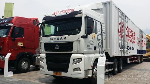 現(xiàn)場(chǎng)展車4.jpg