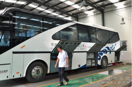 氫燃料客車.jpg
