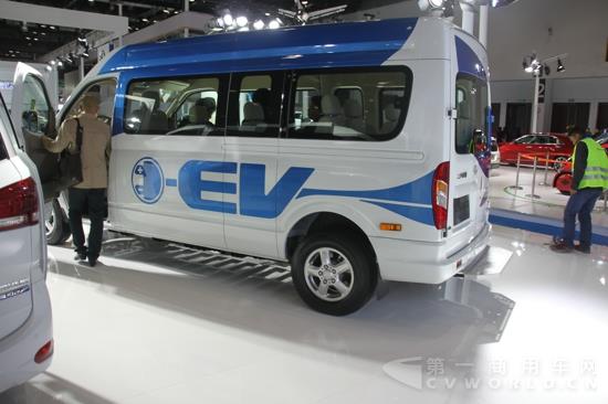 上汽大通EV80 (6).jpg