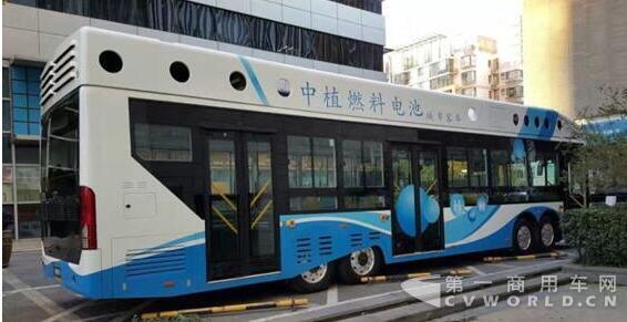 中植燃料電池客車.jpg