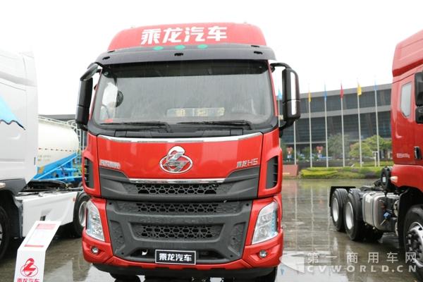 乘龍H5港口牽引車.jpg