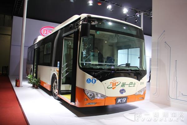 比亞迪K9 12米純電動(dòng)大巴 (2).jpg