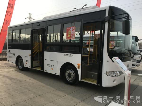 安凱HFF6800GEVB3純電動(dòng)客車(chē).jpg