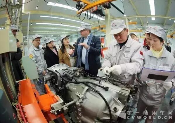 沃爾沃訪問湖北十堰3.jpg