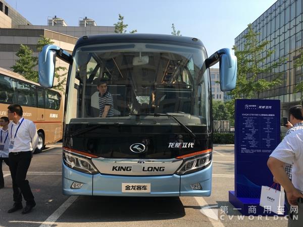 XMQ6127BYBEVL純電動(dòng)公路客車 (3)(1).jpg