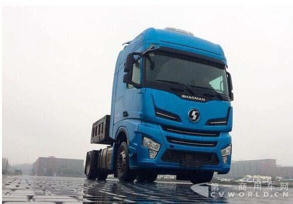 陜汽重卡新車名為HD10 上市之前先和奔馳Actros較量3.jpg