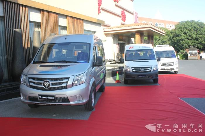 現(xiàn)場(chǎng)展車 (3).jpg