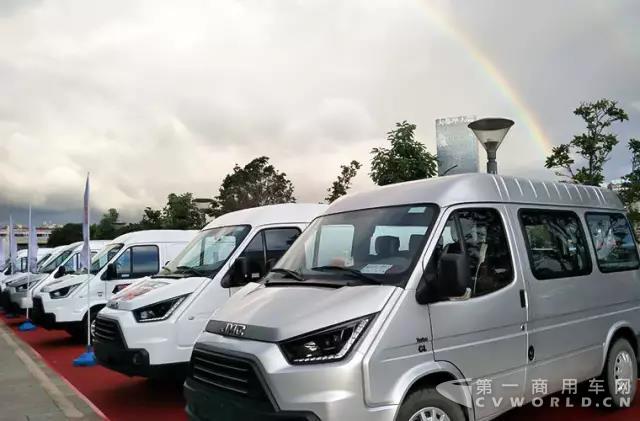 江鈴特順為春城增色1.jpg