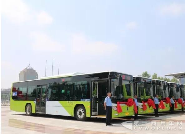 百輛福田歐輝純電動(dòng)車助力北京延慶全“新”啟程2.jpg
