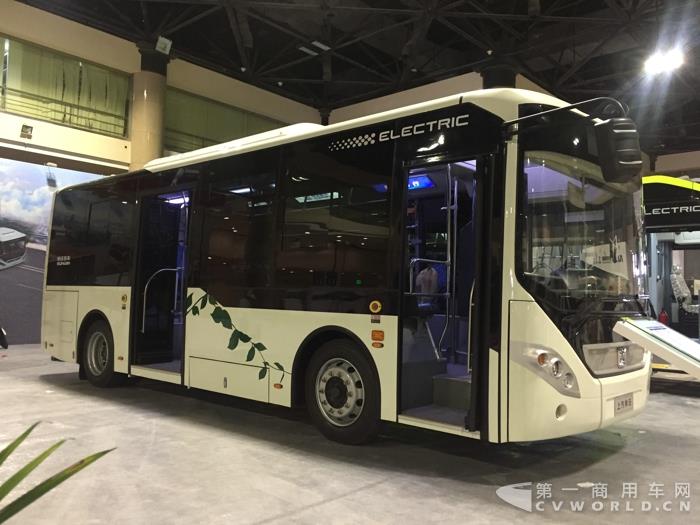 申沃SWB6868BEV05純電動(dòng)城市客車1.jpg