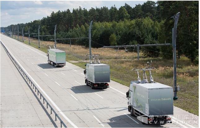 卡車(chē)變電車(chē)？西門(mén)子建設(shè)德國(guó)首條電氣化公路3.jpg