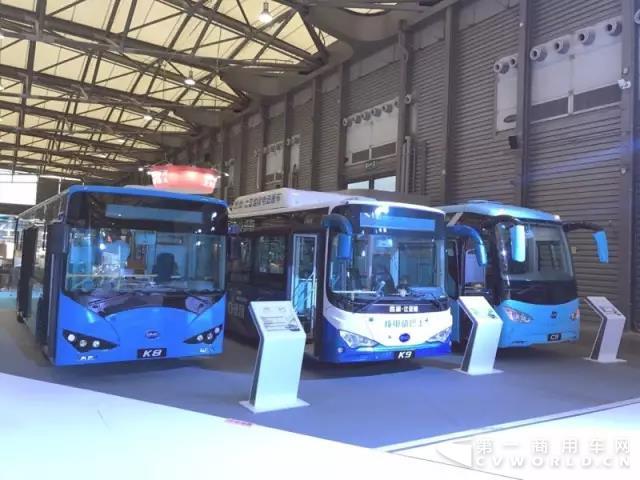 專注打造高品質(zhì) 比亞迪商用車亮相上海國(guó)際客車展.jpg