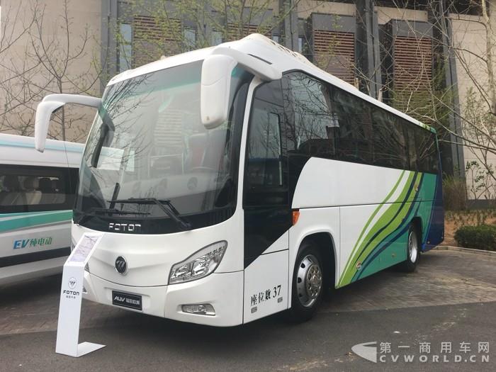 福田歐輝BJ6852EVUA純電動(dòng)城間客車1.jpg