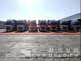 8.1噸！30輛超輕T7H牽引車交付龍港物流.jpg