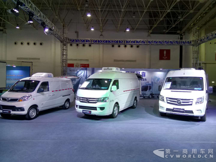 2017中國(guó)國(guó)際商用車展福田圖雅諾宣傳海報(bào)1.png
