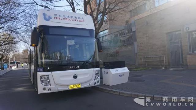 田歐輝氫燃料電池客車引領(lǐng)“中國制造”走向世界4.jpg
