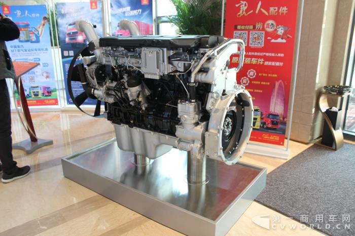 中國重汽曼技術MC11發(fā)動機 (2).jpg