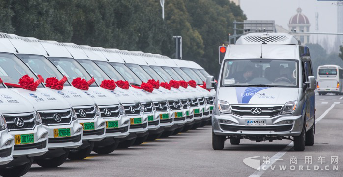 【新聞稿】新年開(kāi)門(mén)迎喜事：上汽大通氫燃料電池車首批百臺(tái)交付，全年預(yù)計(jì)將累計(jì)交付四百臺(tái)1706.png