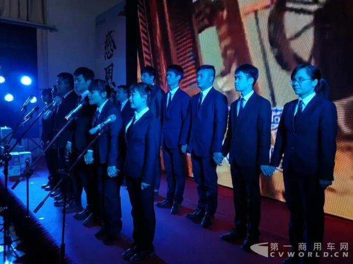 南寧玉柴乘龍汽車新春答謝會獲102臺訂單！1.jpg