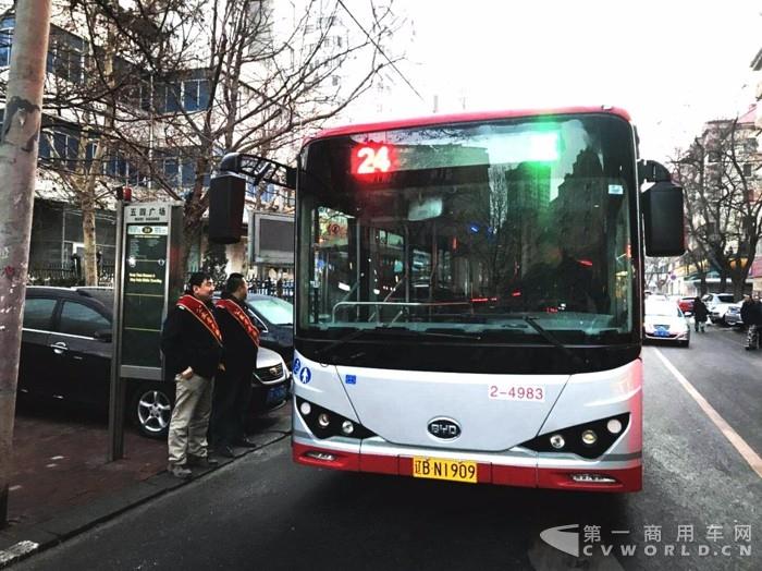 歲暮天寒，比亞迪純電動(dòng)客車(chē)是你回家過(guò)年的堅(jiān)實(shí)依靠3.jpg