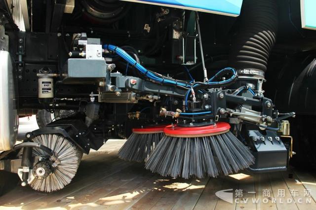 福田普羅科登陸北京國際車展，定義城市環(huán)衛(wèi)新生活！2.jpg
