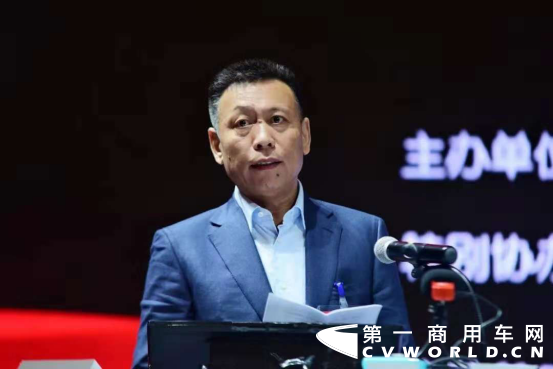 2018全國汽車物流行業(yè)年會順利召開，長久中置軸轎運車神采再現(xiàn)976.png