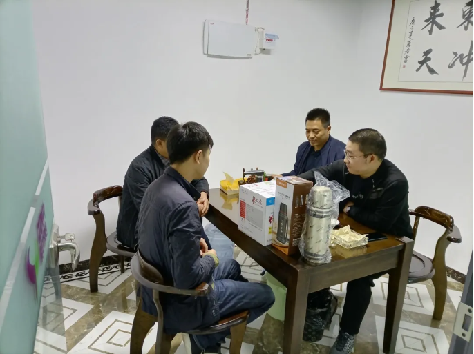 陜汽12.png