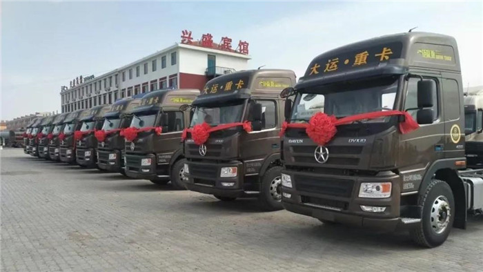 大運(yùn)重卡市場(chǎng)推廣活動(dòng)火熱進(jìn)行 (5).jpg