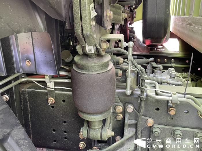 【第一商用車網(wǎng) 原創(chuàng)】售價超過40萬元的載貨車，有人“買單”嗎？