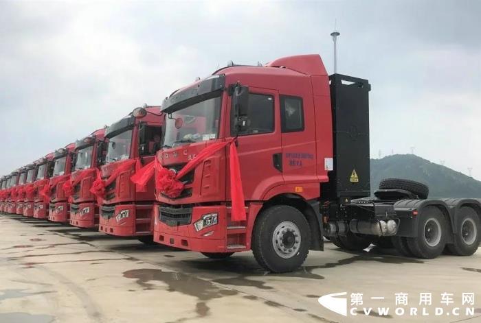 華菱漢馬電動牽引車.jpg