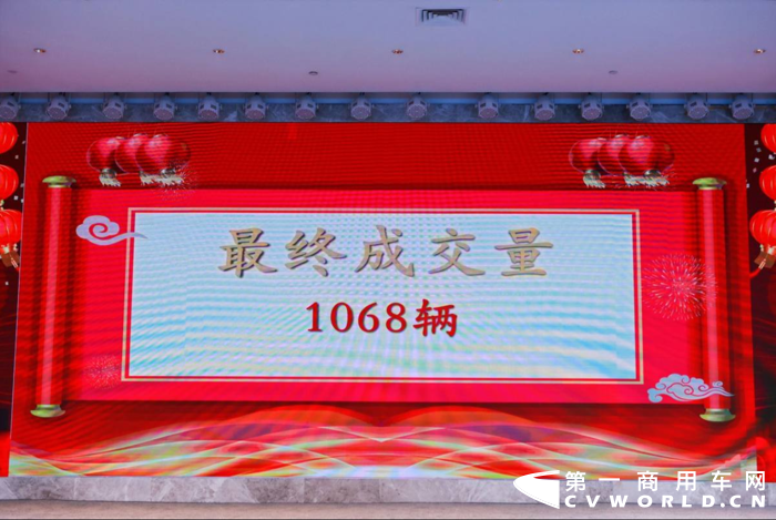 “臘日常年暖尚遙，今年臘日凍全消?！鞭r(nóng)歷臘八節(jié)這天，雖然一輪冷空氣正肆虐南侵，八桂大地籠斜風(fēng)細(xì)雨罩著絲絲寒意，但也擋不住解放營銷人開年火熱的激情。