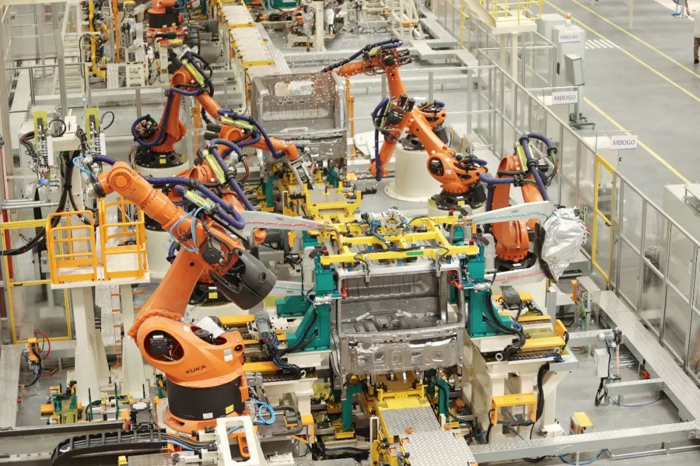 10月銷量大漲202.2% ，遠(yuǎn)程新能源商用車連續(xù)六月領(lǐng)跑行業(yè)8.png