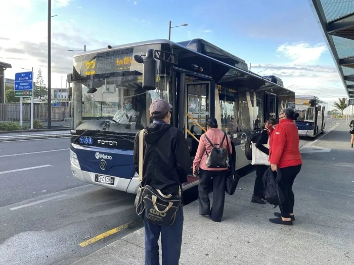 福田新西蘭首輛純電動公交車導入運營1.jpg