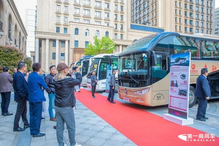 2023年福田歐輝華東區(qū)域旅游客車品鑒會圓滿舉行6.jpg