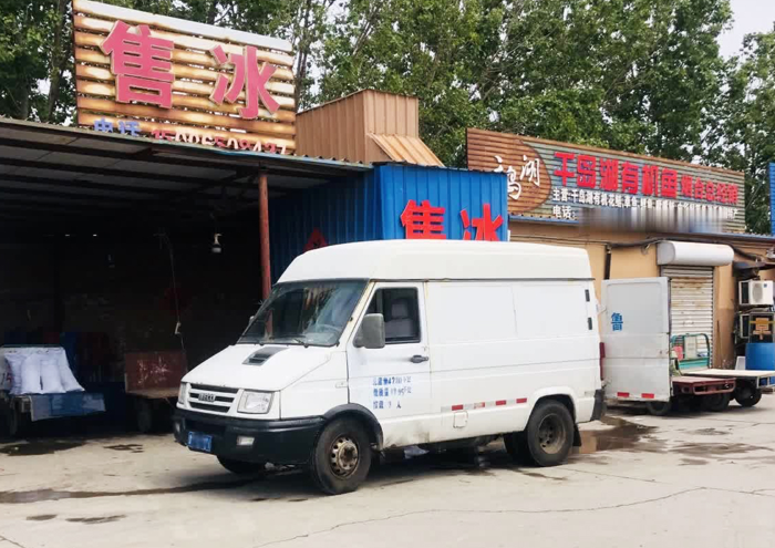 依維柯得意見證齊師傅運(yùn)輸事業(yè)一路“開掛”3.png