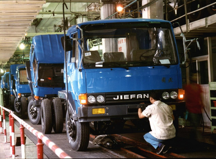 吹響解放卡車平頭化的第一聲號(hào)角2.png