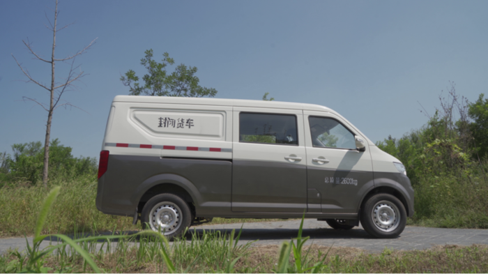 長(zhǎng)安跨越星V5EV 4.png