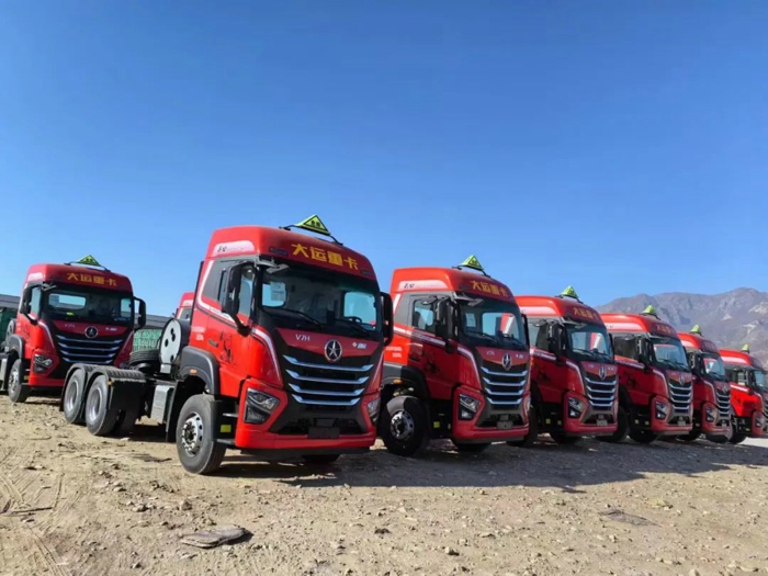 再訂11臺新品車！客戶表示對大運重卡高度信賴！3.jpg