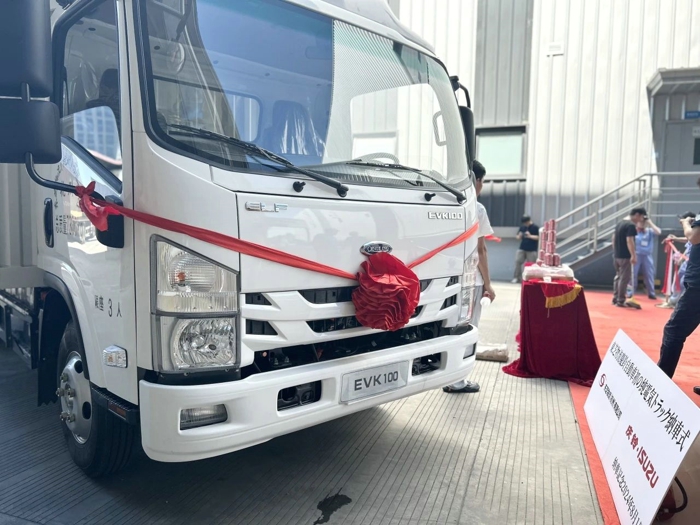 慶鈴新能源貨車2.jpg