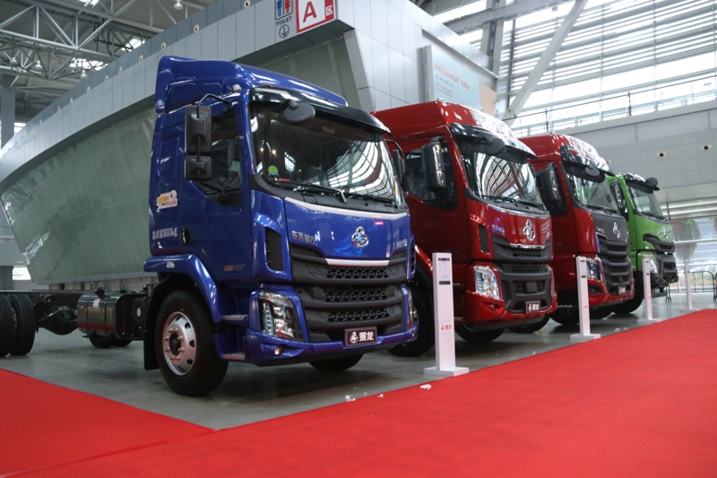 現(xiàn)場展車