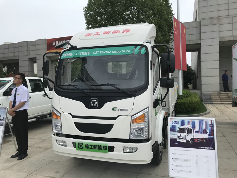 徐工E100 4.5T欄板車(chē)